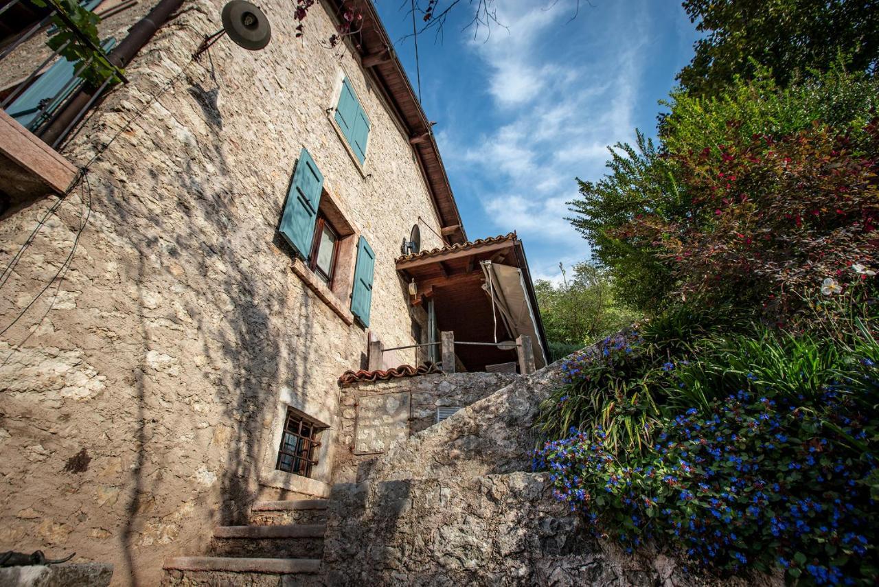Giacomazzi House Bri Lägenhet Malcesine Exteriör bild