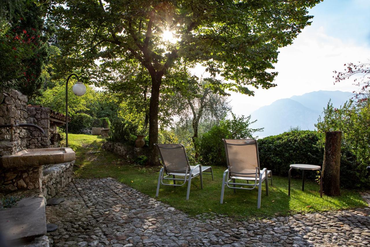 Giacomazzi House Bri Lägenhet Malcesine Exteriör bild